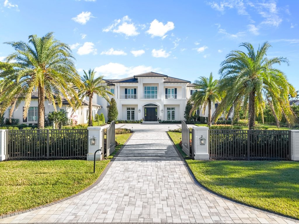 Pricing & Booking 1 SWFL Real Estate Photography 3